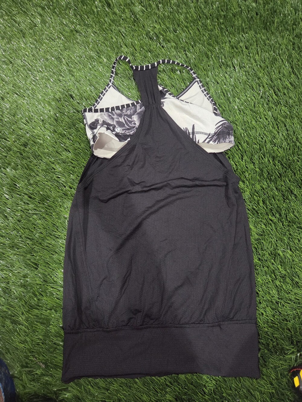 Lululemon Tank Top - Picture 2 of 4